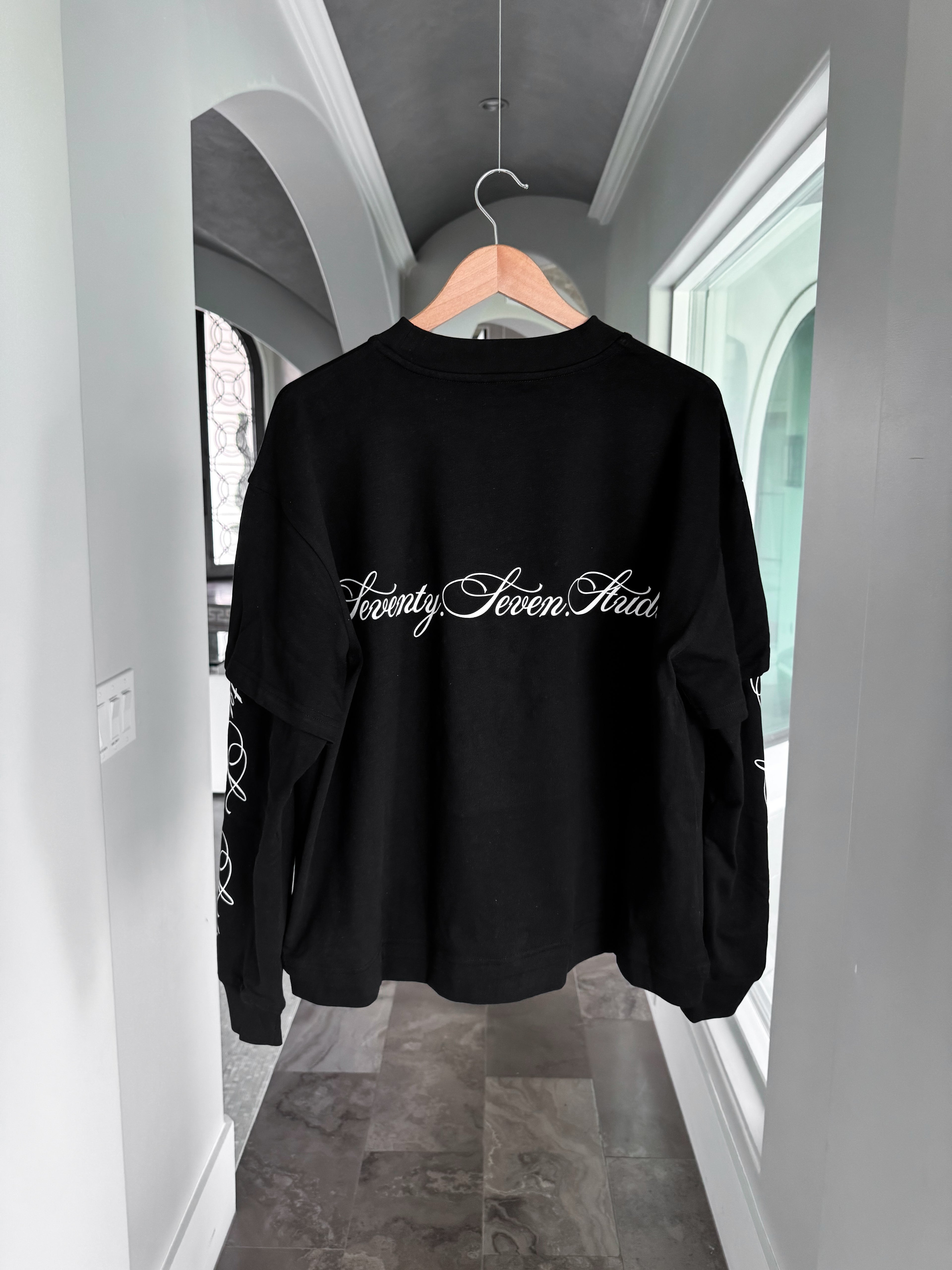 "MILLIONS" SHORT SLEEVE (WHITE)