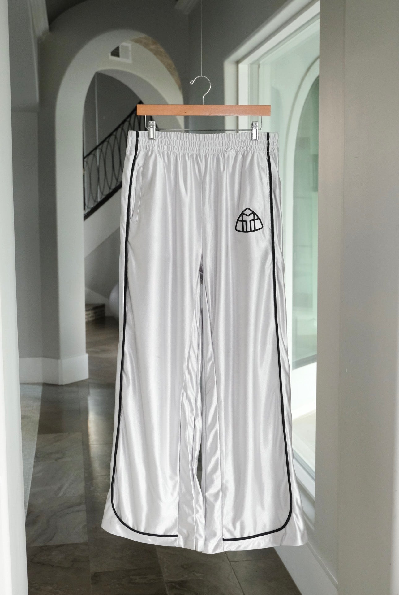 SKY WALKER SWEATS