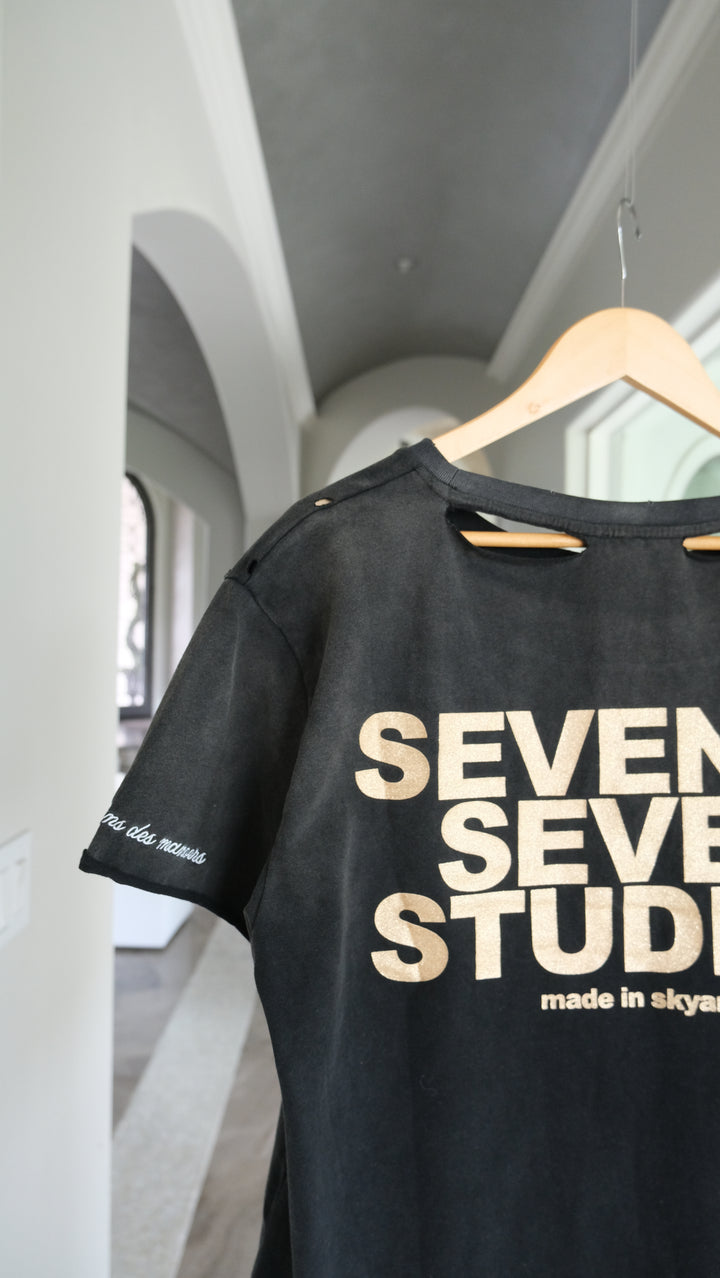 SKYAMI "DAWN" TEE